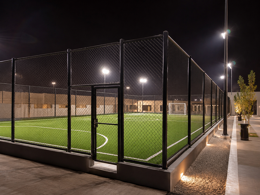 معرض صور تجهيز ملاعب كرة قدم وبادل